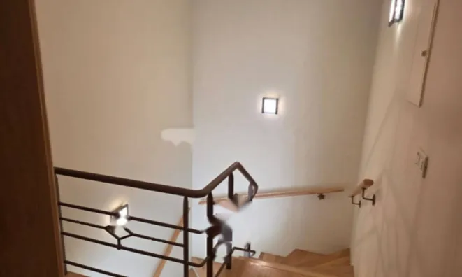 Недвижимость Четырехкомнатная квартира, Центр, Опатия: 24