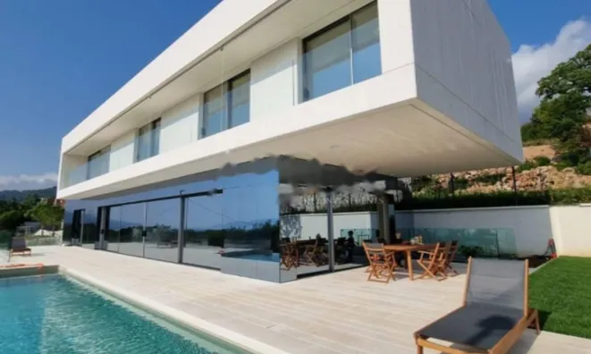 Недвижимость Семейный дом в Центре Опатии: 1