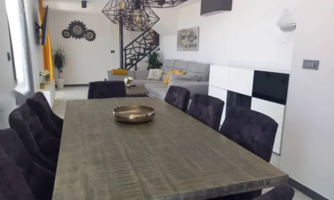 Недвижимость Семейный дом 200 м², Центр, Опатия: 15