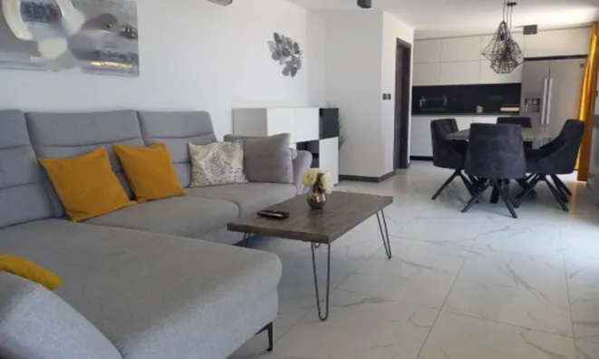 Недвижимость Семейный дом 200 м², Центр, Опатия: 17