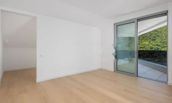 Недвижимость Четырехкомнатная квартира Опатия: 13