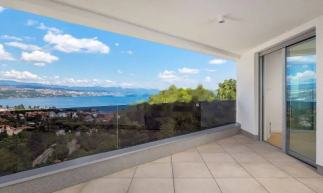 Недвижимость Четырехкомнатная квартира Опатия: 18