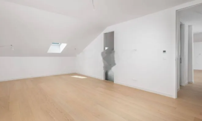 Недвижимость Четырехкомнатная квартира Опатия: 21