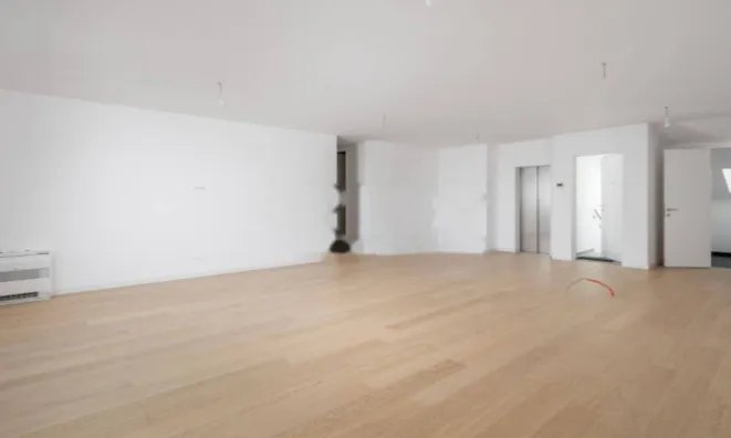 Недвижимость Четырехкомнатная квартира Опатия: 28