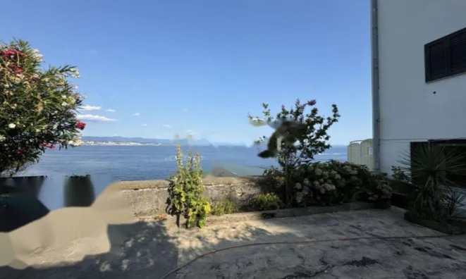 Недвижимость Трёхкомнатная квартира в центре: 5