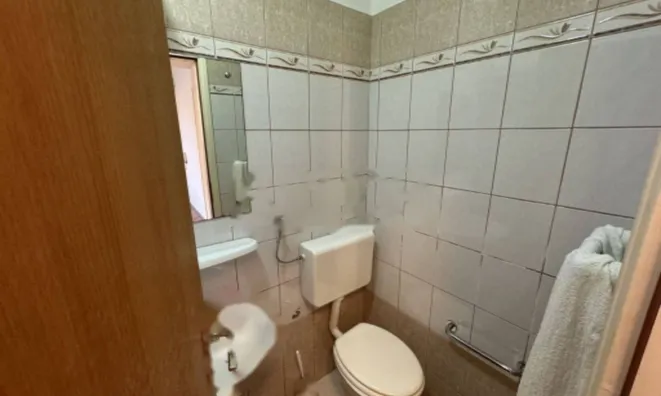 Недвижимость Трёхкомнатная квартира в центре: 10