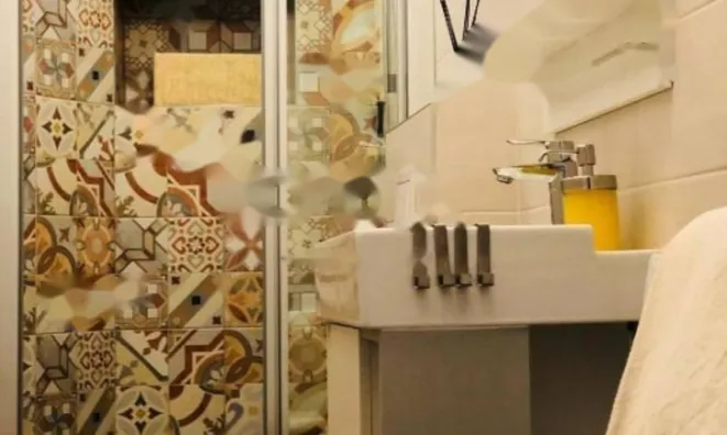 Недвижимость Четырехкомнатная квартира, Центр: 20