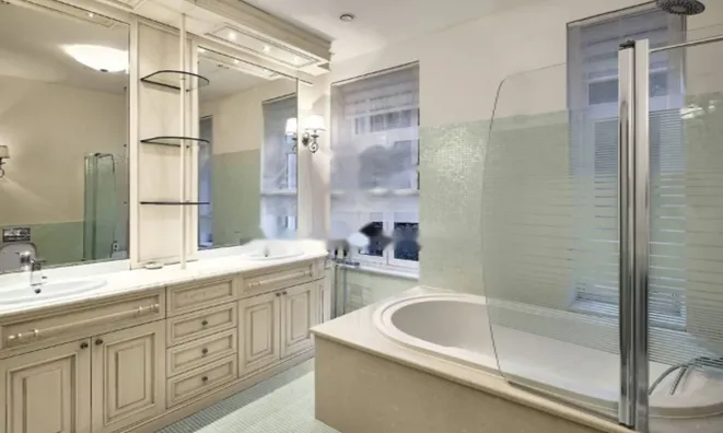 Недвижимость Трёхкомнатная квартира Центр: 20