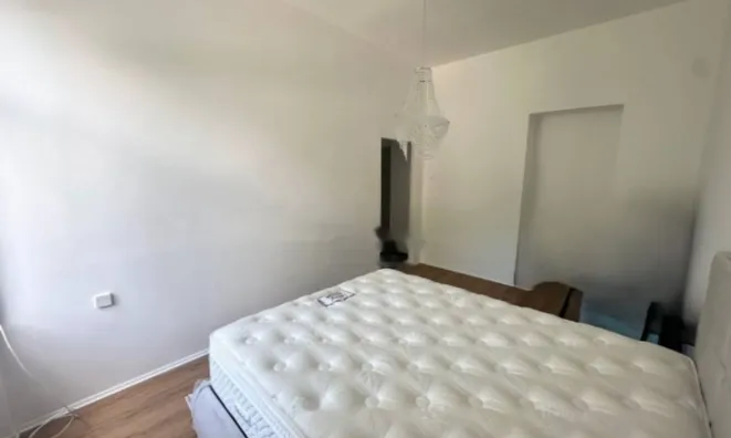 Недвижимость Двухкомнатная квартира, центр: 7