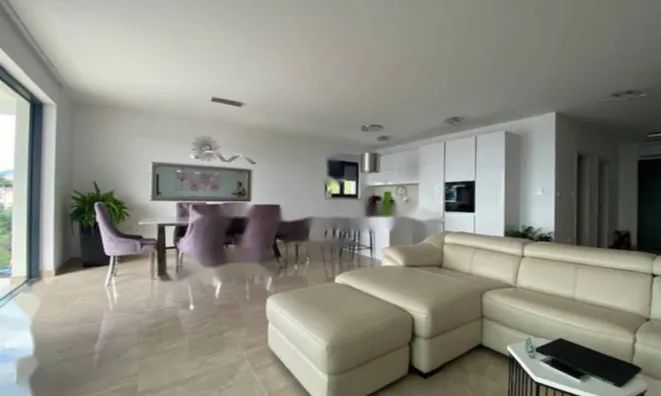 Недвижимость Семейный дом 250 м² в Побри: 10