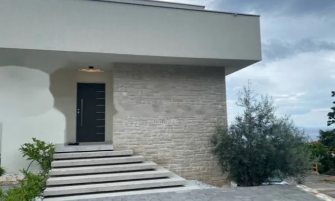 Недвижимость Семейный дом 250 м² в Побри: 24