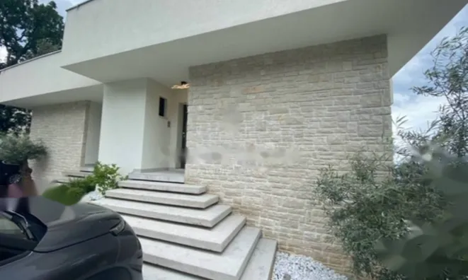 Недвижимость Семейный дом 250 м² в Побри: 25