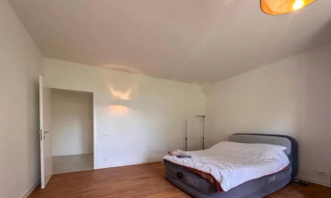 Недвижимость Четырехкомнатная квартира Центр: 9