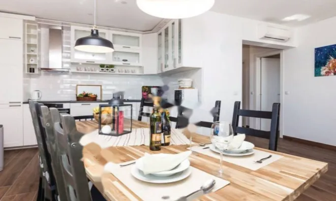 Недвижимость Четырехкомнатная квартира в Побрях: 4