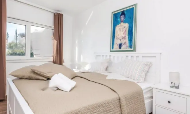 Недвижимость Четырехкомнатная квартира в Побрях: 13