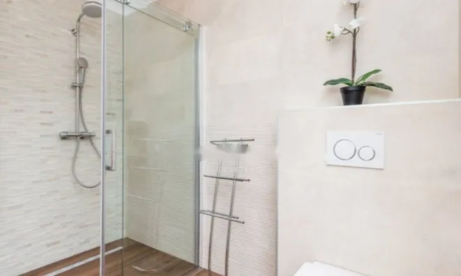 Недвижимость Четырехкомнатная квартира в Побрях: 16