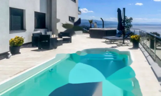 Недвижимость Четырехкомнатная квартира в Побрях: 25