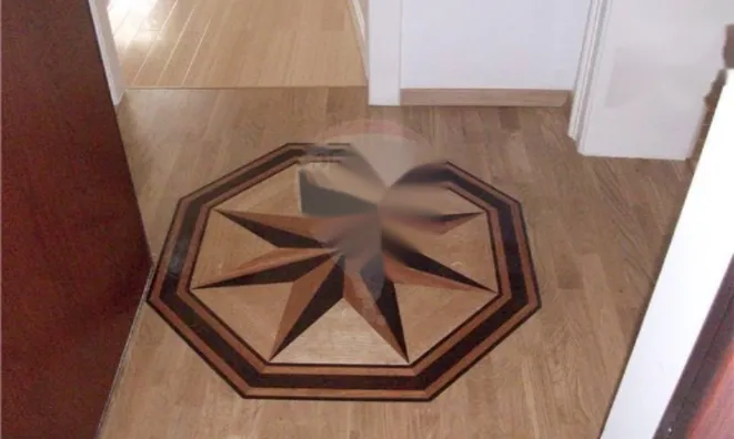 Недвижимость Трёхкомнатная квартира в центре: 3