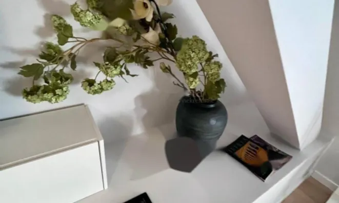 Недвижимость Двухкомнатная квартира, Центр: 6