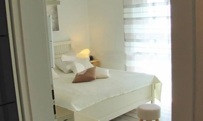 Недвижимость Двухкомнатная квартира в Центре: 5