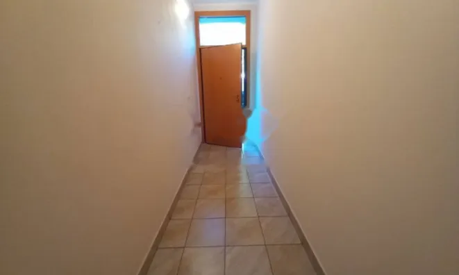 Недвижимость Трёхкомнатная квартира, Побри: 17