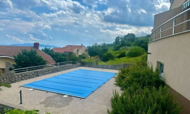 Недвижимость Трёхкомнатная квартира Центр: 2