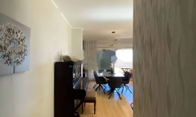 Недвижимость Трёхкомнатная квартира Центр: 13