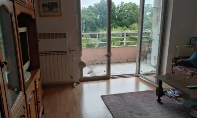 Недвижимость Трёхкомнатная квартира в Центре: 3