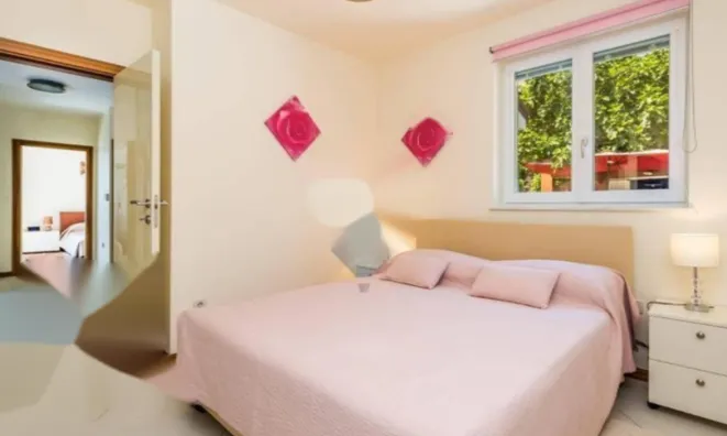 Недвижимость Четырехкомнатная квартира в Опатии: 14