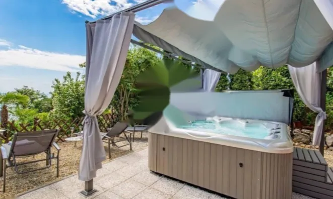 Недвижимость Четырехкомнатная квартира в Опатии: 25