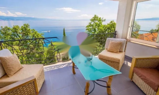 Недвижимость Четырехкомнатная квартира в Опатии: 30