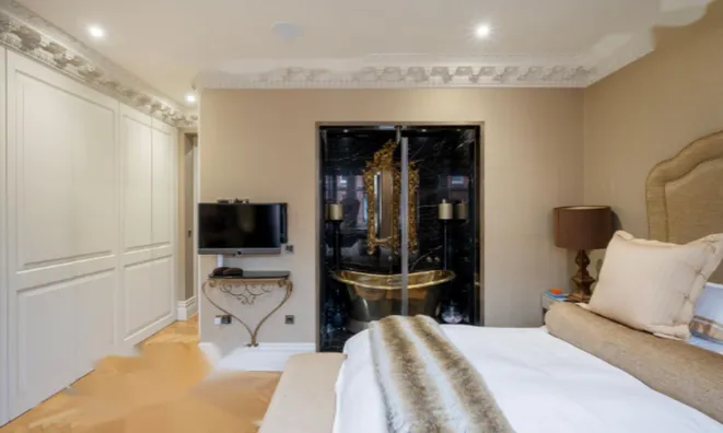 Недвижимость Empire House, North Terrace: 3