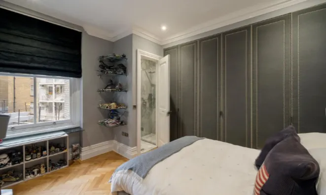 Недвижимость Empire House, North Terrace: 6