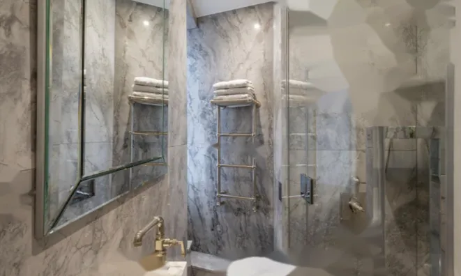 Недвижимость Empire House, North Terrace: 8