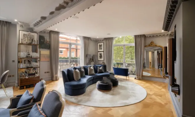 Недвижимость Empire House, North Terrace: 12