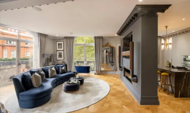 Недвижимость Empire House, North Terrace: 13