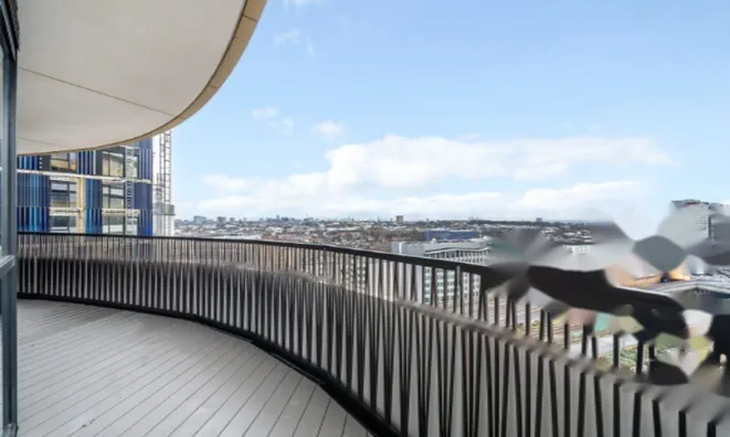 Недвижимость Cassini Apartments, White City Living: 11