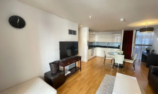 Недвижимость Munkenbeck Building, 5 Hermitage Street: 3