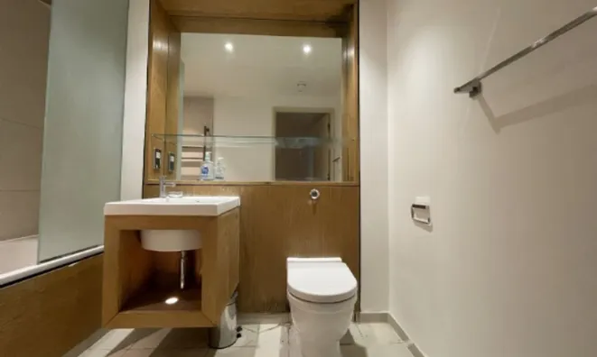 Недвижимость Munkenbeck Building, 5 Hermitage Street: 9