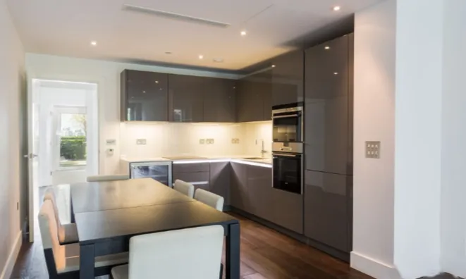 Недвижимость Townmead Road: 8