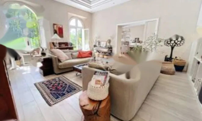 Недвижимость Triplex Cannes Californie: 2