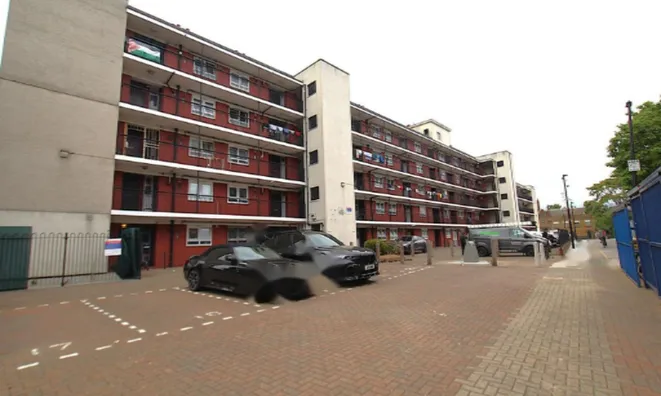 Недвижимость Hunton Street: 3