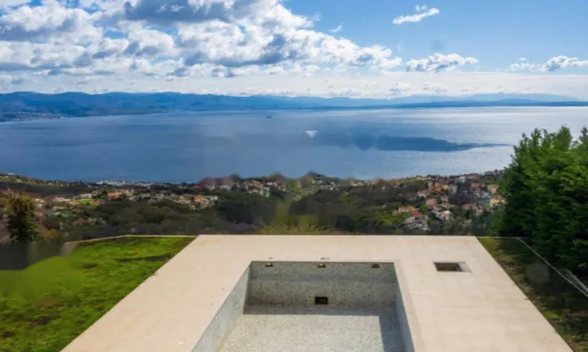 Недвижимость Семейный дом 500 м², Запад, Опатия: 3