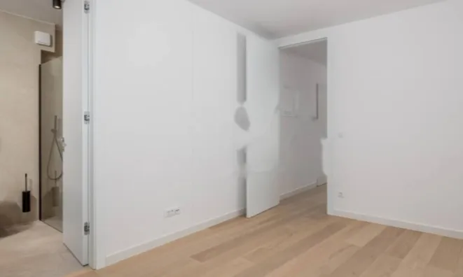 Недвижимость Двухкомнатная квартира в центре Опатии: 11