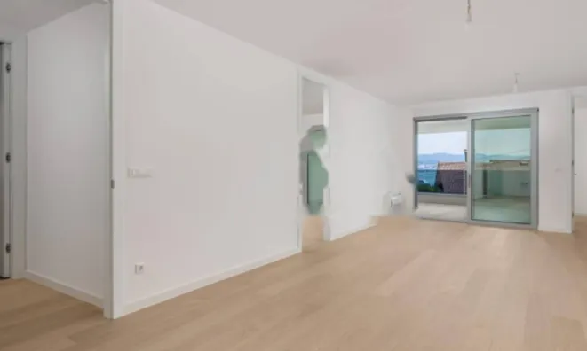 Недвижимость Двухкомнатная квартира в центре Опатии: 15