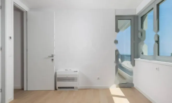 Недвижимость Трёхкомнатная квартира Центр: 8