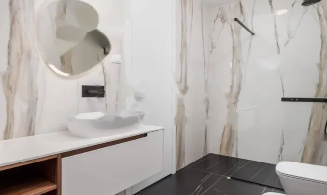 Недвижимость Трёхкомнатная квартира Центр: 16