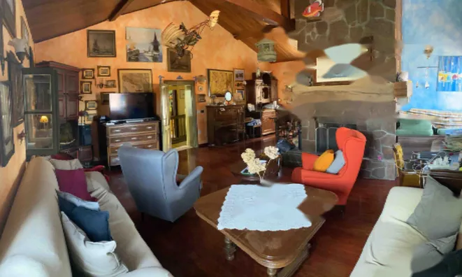 Недвижимость Двухэтажный дом на улице Гарибальди: 1