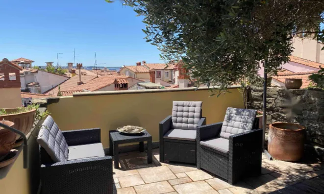 Недвижимость Двухэтажный дом на улице Гарибальди: 6