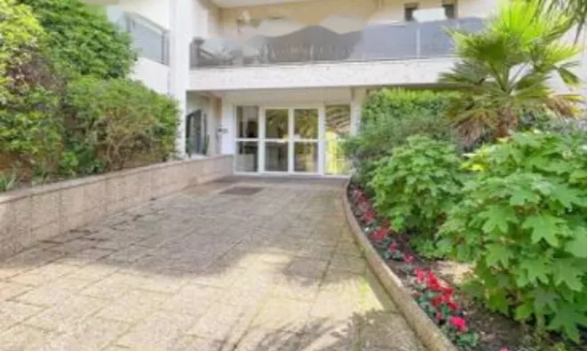 Недвижимость Apartment Cannes République: 3